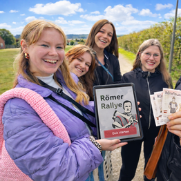 Jugendliche auf Outdoor-Mission.